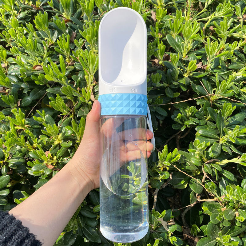 Portable Dog Water Cup - Travel-Friendly Water Dispenser for Pets