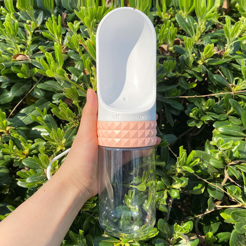 Portable Dog Water Cup - Travel-Friendly Water Dispenser for Pets
